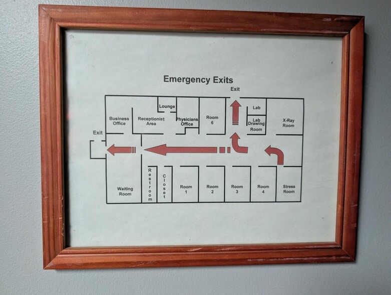 More Photos Of 7405 Brandt Pike, Huber Heights Medical For Sale