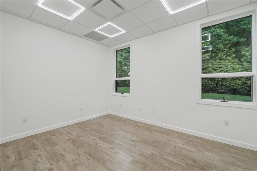 More Photos Of 72 Summit Ave, Montvale Office Residential For Lease