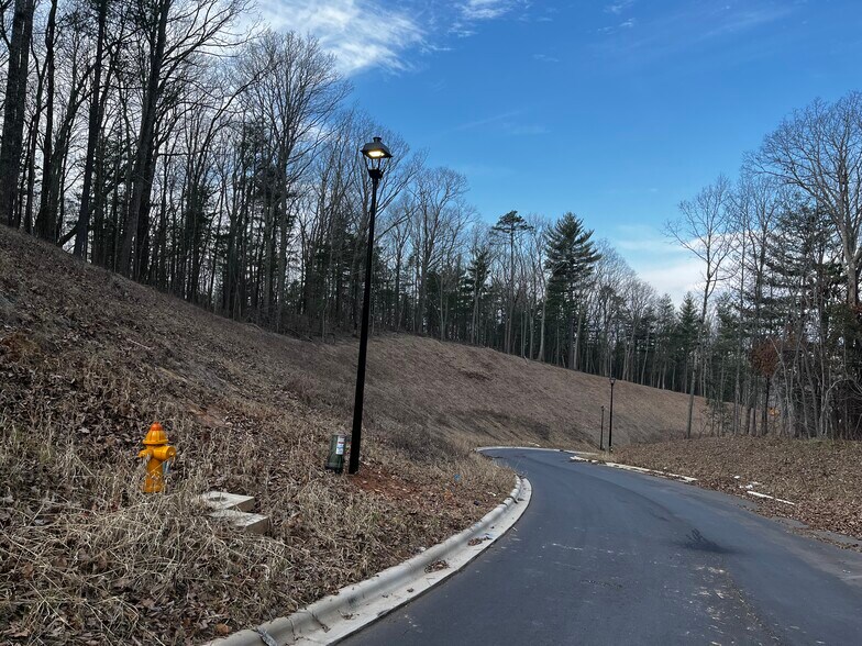 More Photos Of 105 Woodland Meadows Dr, Asheville Land For Sale