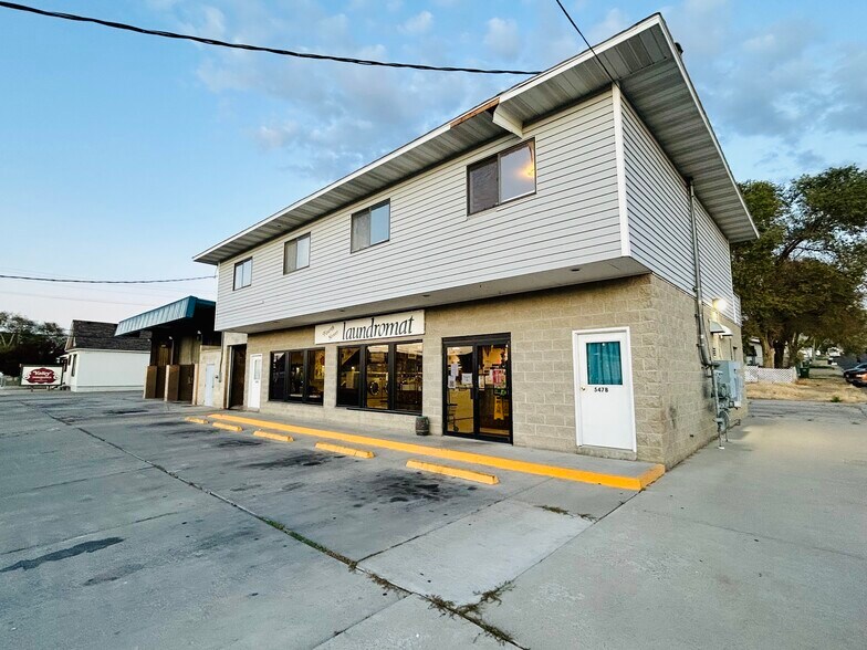 More Photos Of 547 W 4th St, Winnemucca Storefront Retail Residential For Sale