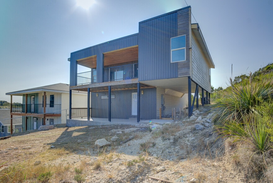 More Photos Of 185 Hidden Dr, Canyon Lake Apartments For Sale