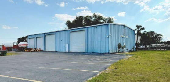 More Photos Of 4511 N 56th St, Tampa Warehouse For Lease
