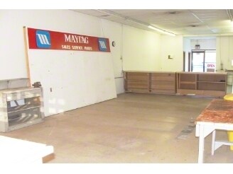 More Photos Of 1531-1553 S Wayne Rd, Westland Storefront For Sale