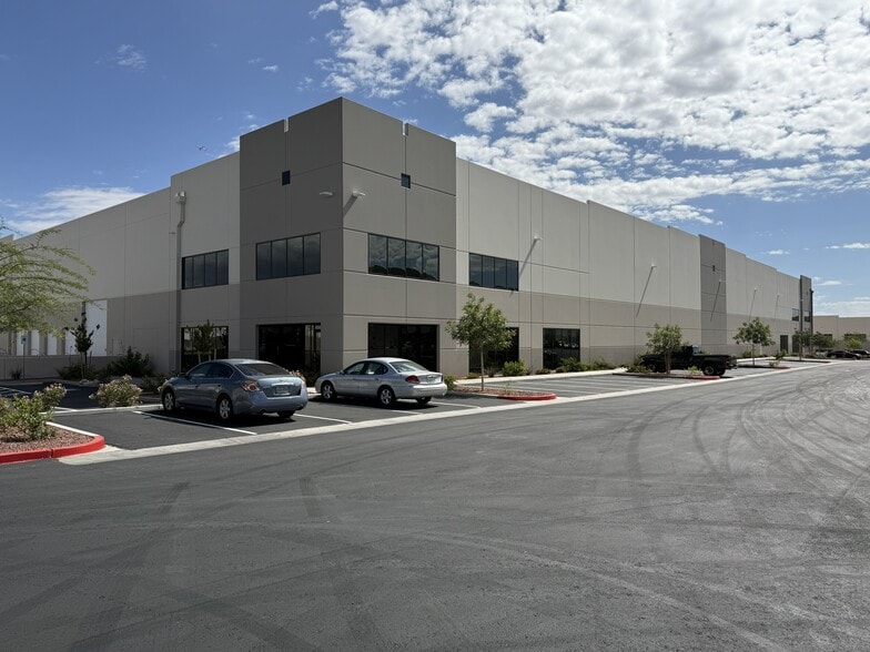 More Photos Of 7120 S Buffalo Dr, Las Vegas Industrial For Lease