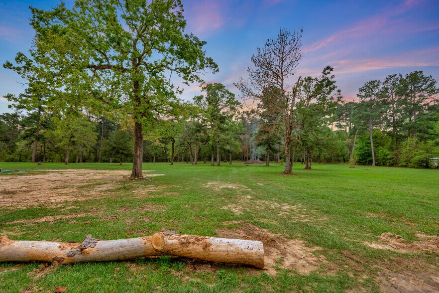 More Photos Of 16789 Butera Rd, Magnolia Trailer Camper Park For Sale