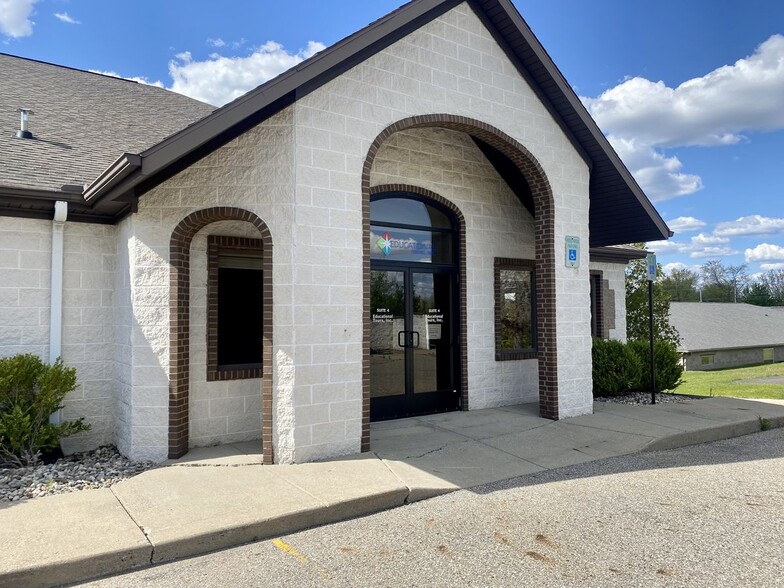 More Photos Of 4205 Charlar Dr, Holt Loft Creative Space For Sale