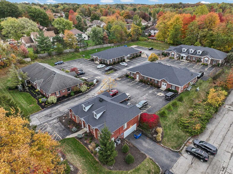 More Photos Of 8050 Corporate Cir, North Royalton Office For Lease