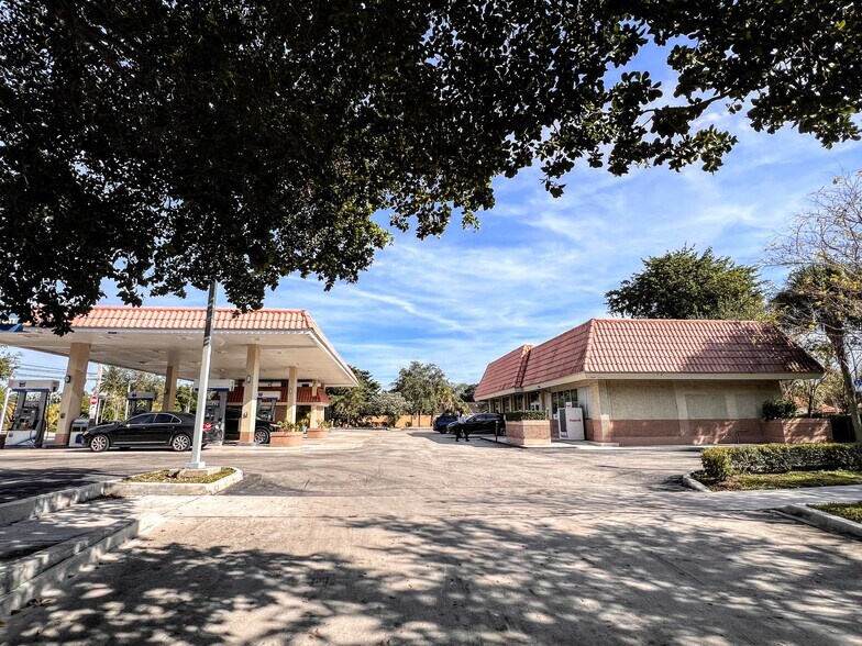 More Photos Of 7380 Wiles Rd, Coral Springs Freestanding For Sale