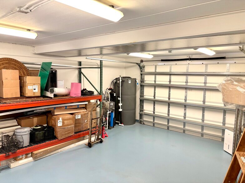 More Photos Of 218 S F St, Lake Worth Beach Warehouse For Sale