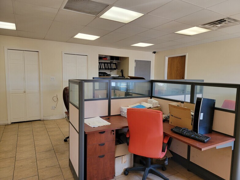 44 Remsen Ave, Brooklyn, NY 11212 Industrial For Sale