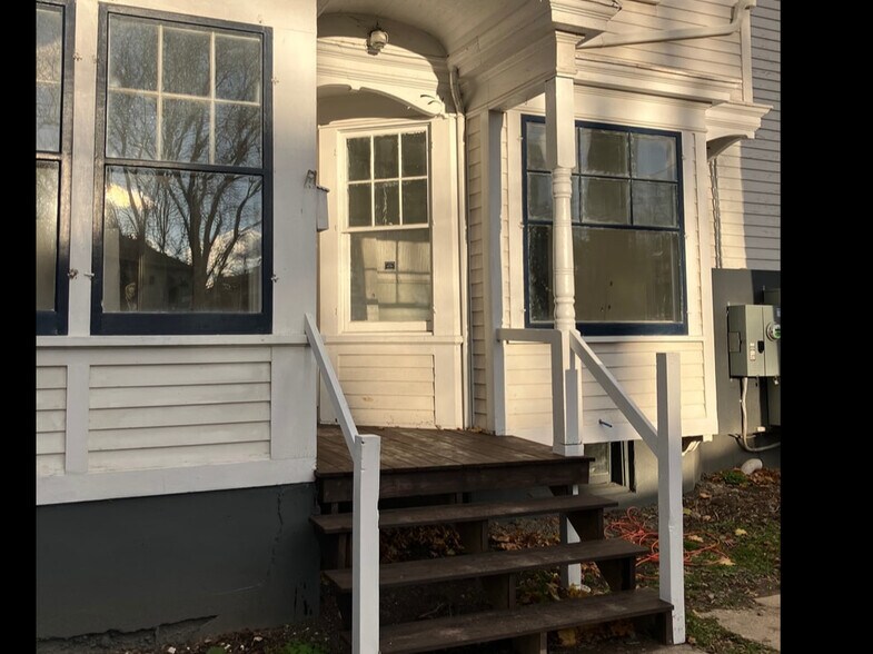 More Photos Of 54 Parkwood Blvd, Hudson Apartments For Sale