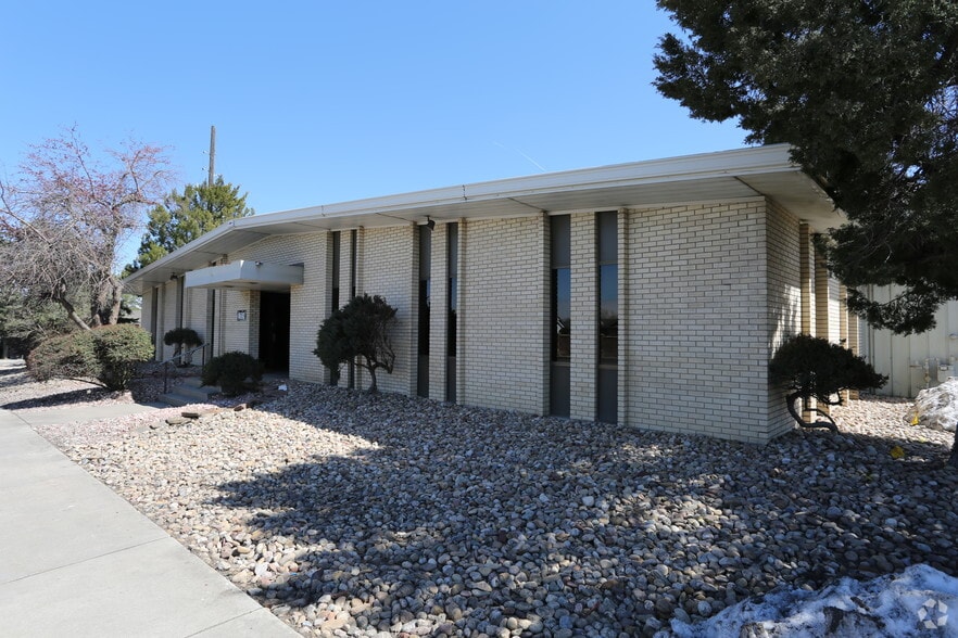 Primary Photo Of 1690 Chambers Rd, Aurora Light Distribution For Lease