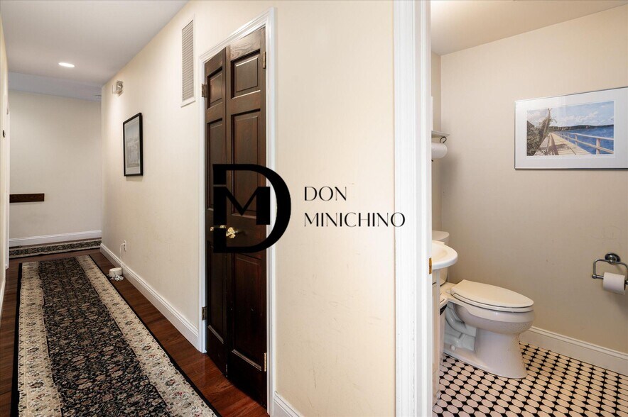 More Photos Of 49 Smith Ave, Mount Kisco Office For Sale