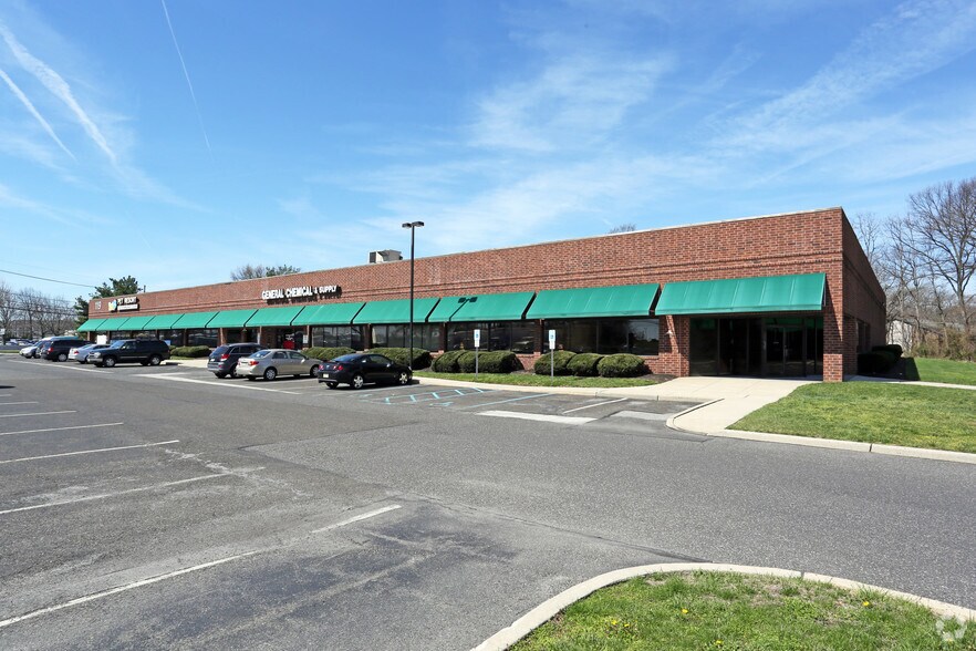 More Photos Of 119 E Kings Hwy, Maple Shade Township Light Distribution For Lease