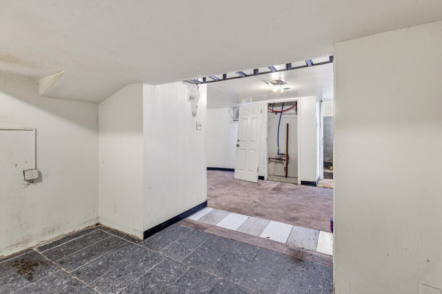 More Photos Of 4705 Claude Ct, Denver Storefront Retail Residential For Sale