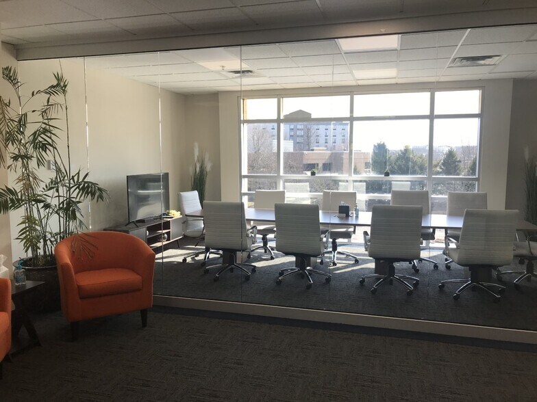 More Photos Of 8720 Orion Pl, Columbus Office For Lease