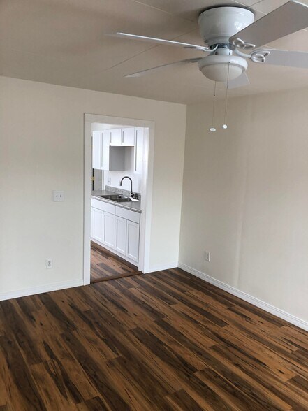 More Photos Of 26 N 4th st, Mc Gill Apartments For Sale