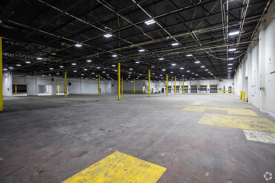 More Photos Of 104 E Park St, Bordentown Warehouse For Sale