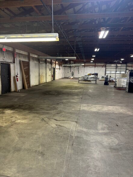 More Photos Of 2452 Lincolnway E, Goshen Warehouse For Sale