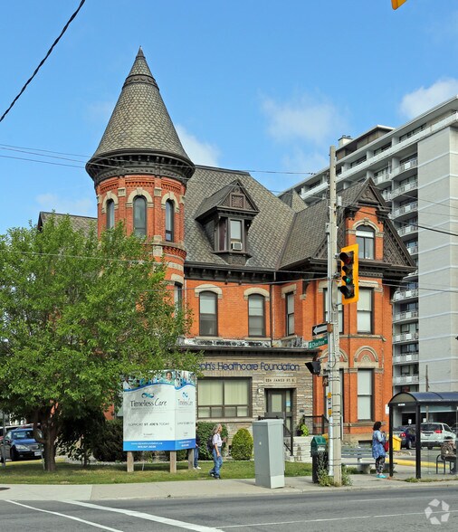 More Photos Of 224 James St S, Hamilton Office For Lease