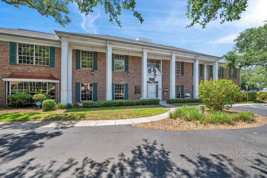 More Photos Of 2401 W Bay, Largo Unknown For Lease