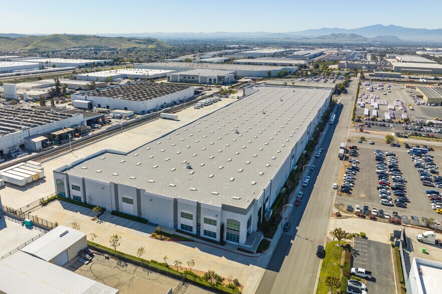 More Photos Of 11751 Industry Ave, Fontana Distribution For Lease