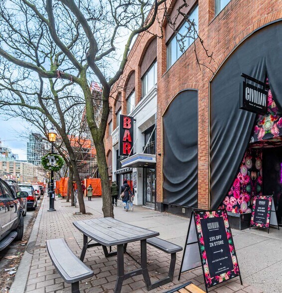 More Photos Of 71-75 Front St E, Toronto Apartments For Sale