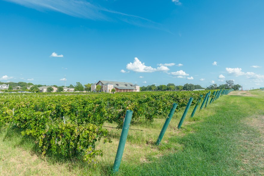 More Photos Of 2000 Champagne Blvd, Grapevine Specialty For Sale