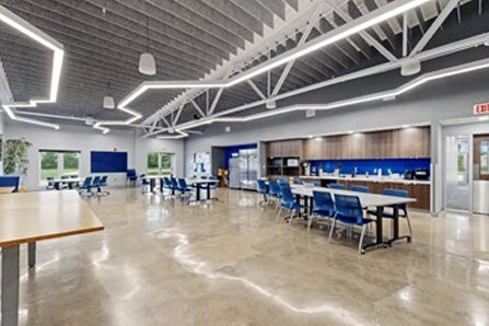 More Photos Of 6280 NE 14th St, Des Moines Warehouse For Sale