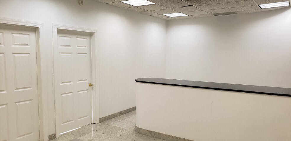 More Photos Of 43-20 54th Rd, Maspeth Warehouse For Sale