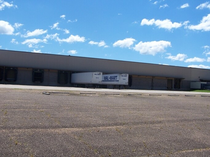More Photos Of 1457 Industrial Park Rd, Sardis Distribution For Lease