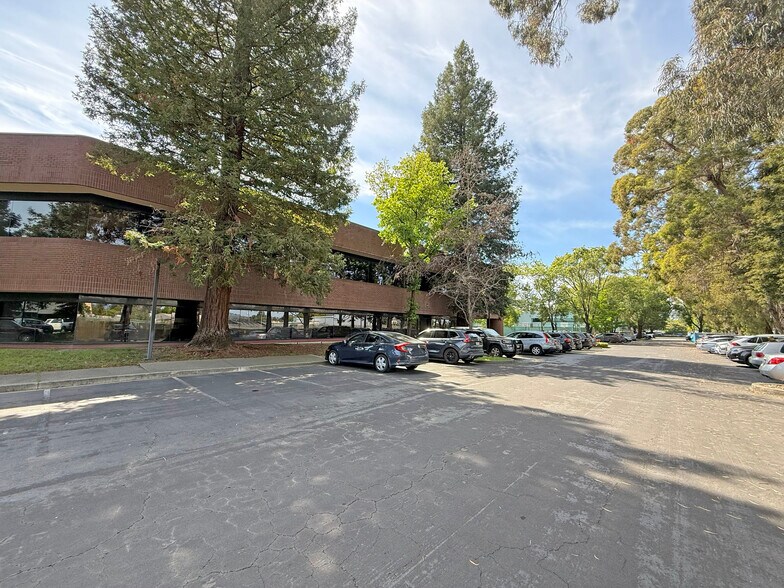 More Photos Of 1160 N Dutton Ave, Santa Rosa Office For Sale