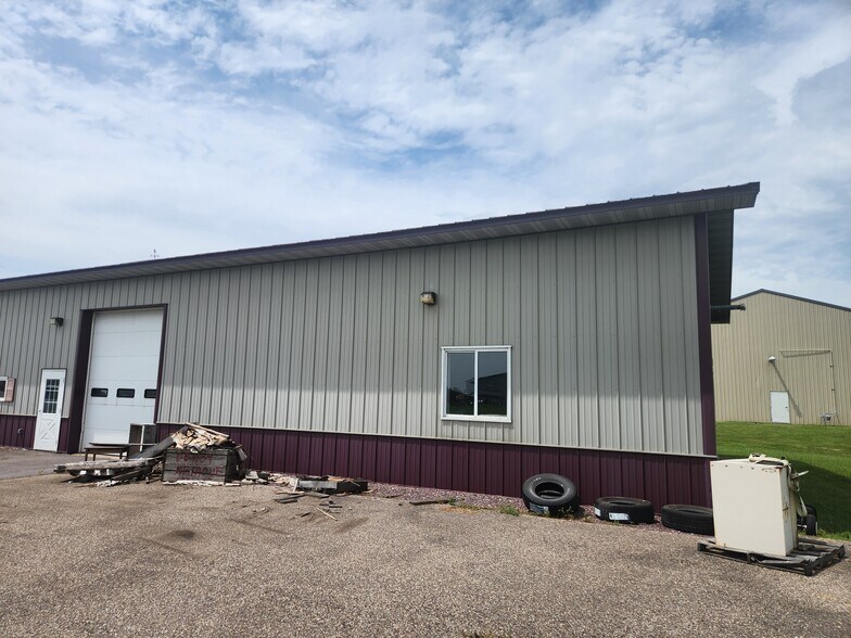 More Photos Of 1215 Fuhrman Dr, Reedsburg Industrial For Sale