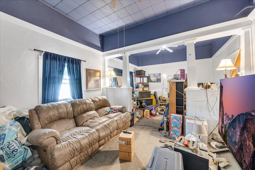 More Photos Of 134 N Washington St, Sonora Specialty For Sale