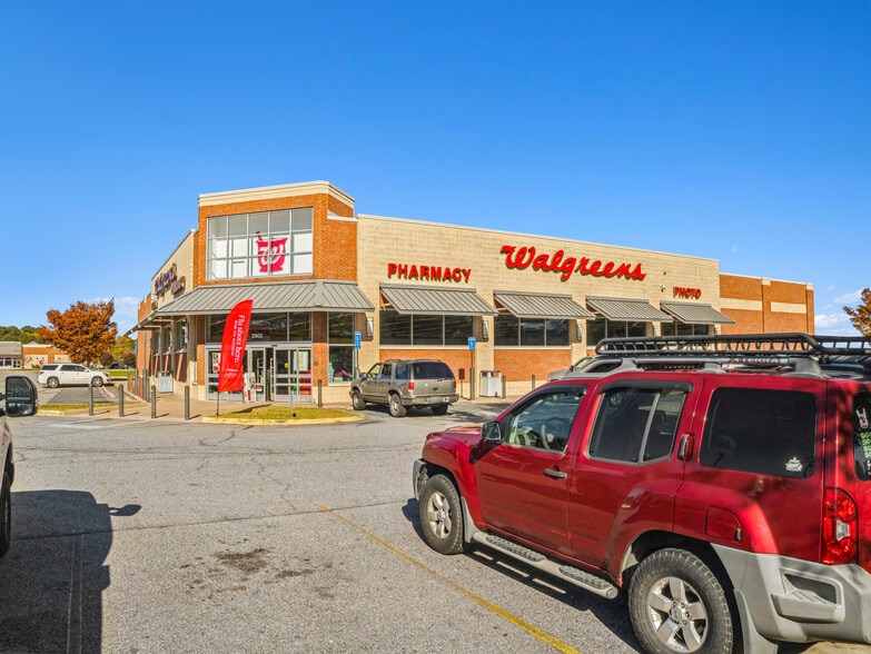 More Photos Of 2902 Godwin Blvd, Suffolk Drugstore For Sale