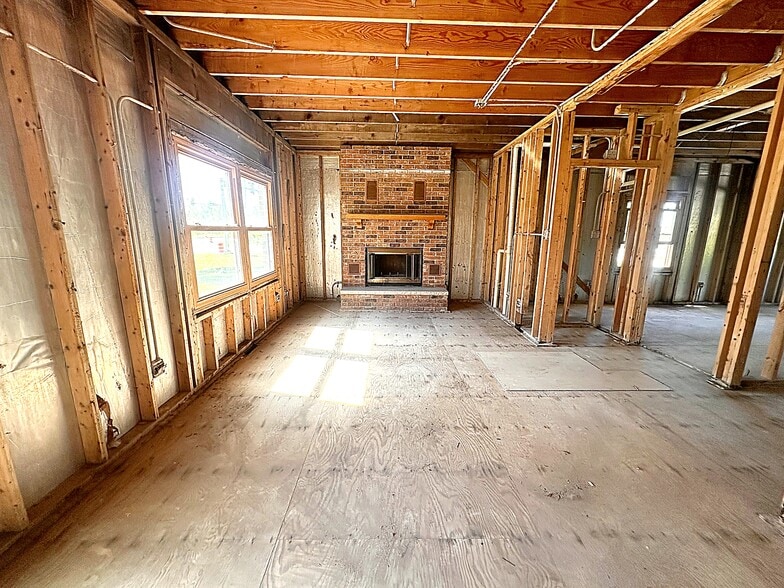 More Photos Of 23060 S Cicero Ave, Richton Park Office For Sale