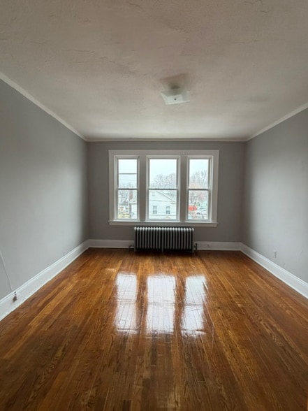 More Photos Of 21-23 Glendale Ave, Hartford Apartments For Sale