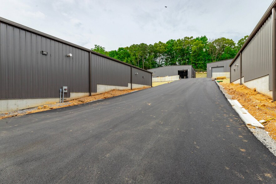 More Photos Of 3906 Caine Ln, Chattanooga Industrial For Sale
