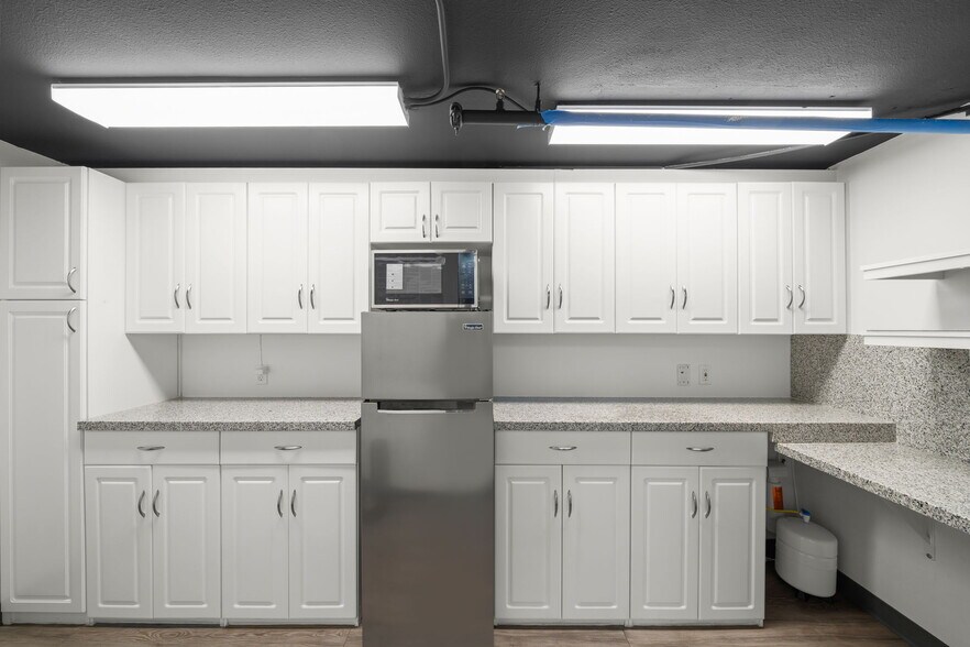 More Photos Of 400 W Ocean Blvd, Long Beach Apartments For Lease