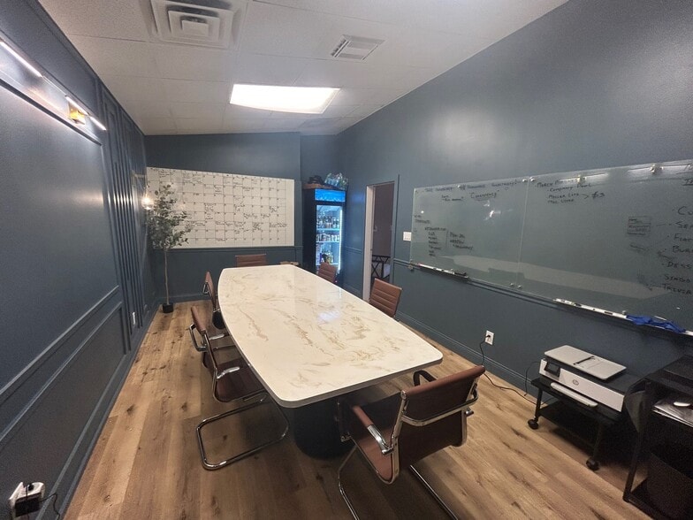 More Photos Of 8133 S State Route 48, Maineville Freestanding For Sale