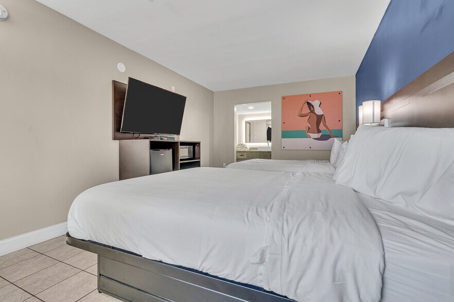 More Photos Of 61 Sumner Ave, Seaside Heights Hotel For Sale