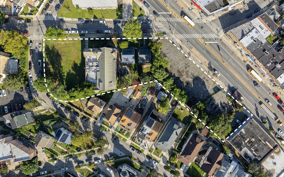 Primary Photo Of 196-04-196-26 Woodhull Ave, Hollis Land For Sale