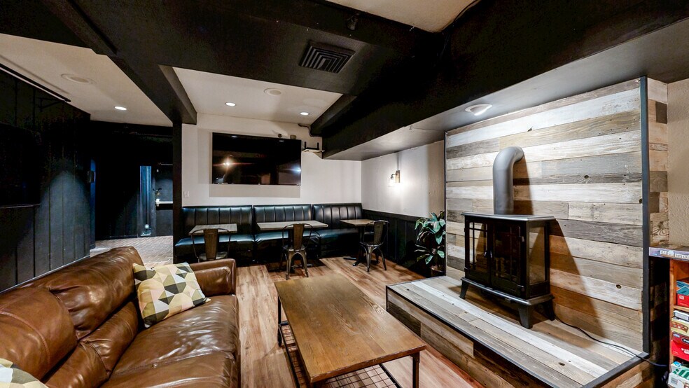 More Photos Of 217 Plum St, Red Wing Office For Sale