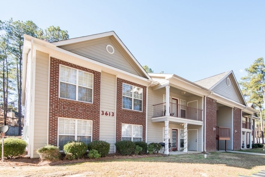 More Photos Of 3605 Sapphire Rd, Fayetteville Apartments For Sale
