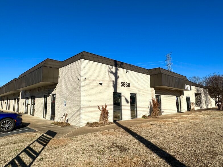 More Photos Of 5830 Mount Moriah Rd, Memphis Office For Sale