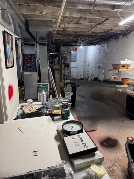 More Photos Of 1828-1832 E 35th St, Minneapolis Storefront For Lease