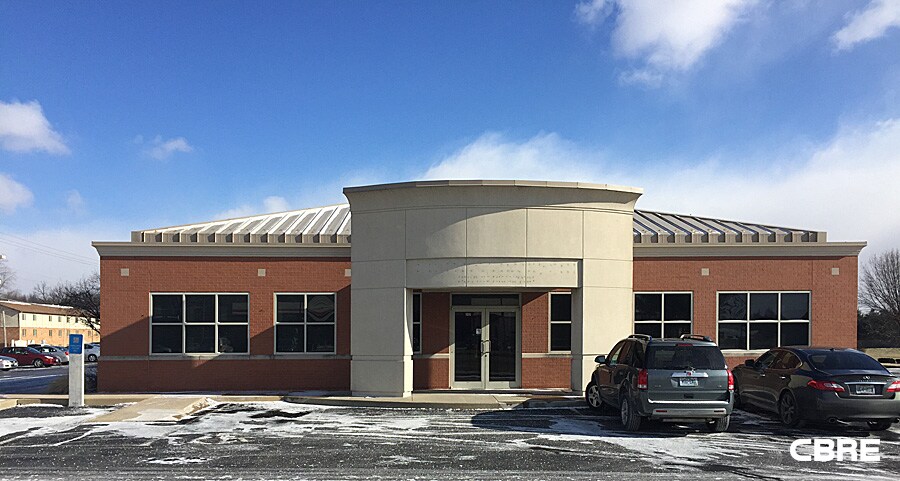 More Photos Of 1820 Lebanon Ave, Belleville Bank For Lease