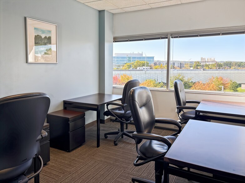 More Photos Of 630 Freedom Business Center Dr, King Of Prussia Coworking Space