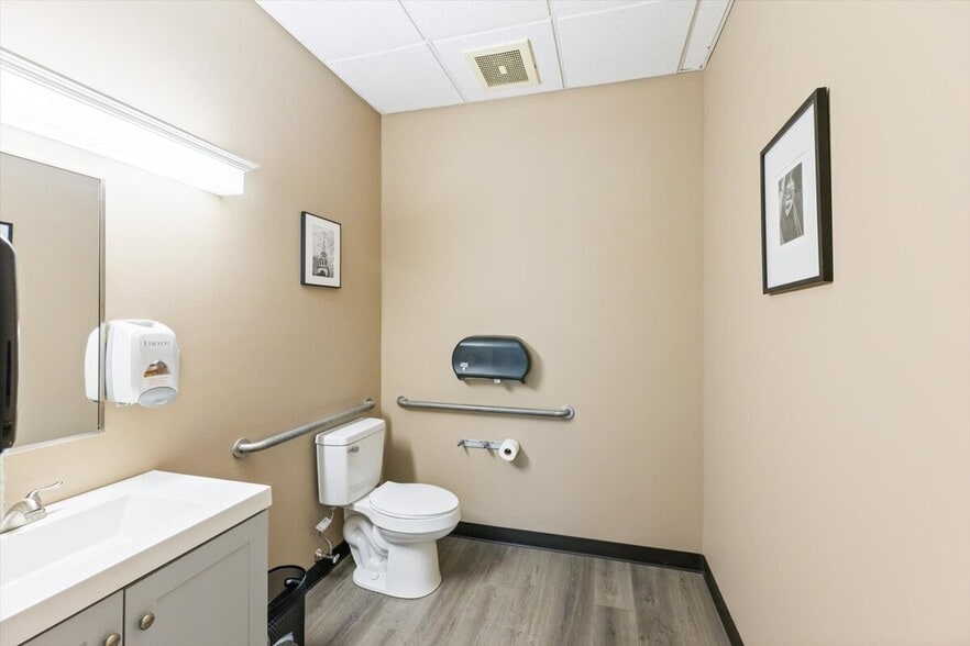 More Photos Of 457 Route 123, Sharon Freestanding For Sale