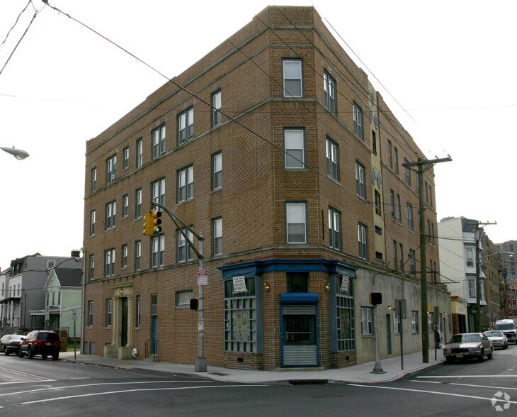 More Photos Of 203 ACADEMY St, Jersey City Storefront Retail Residential For Lease